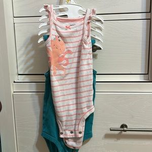 Sleeveless onsie set